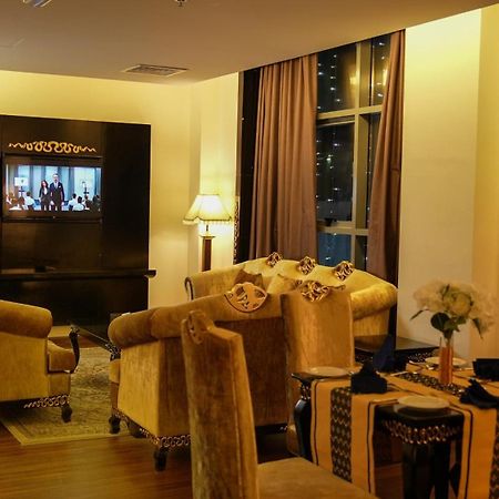 Golden Tulip Headington Otel Maskat Dış mekan fotoğraf