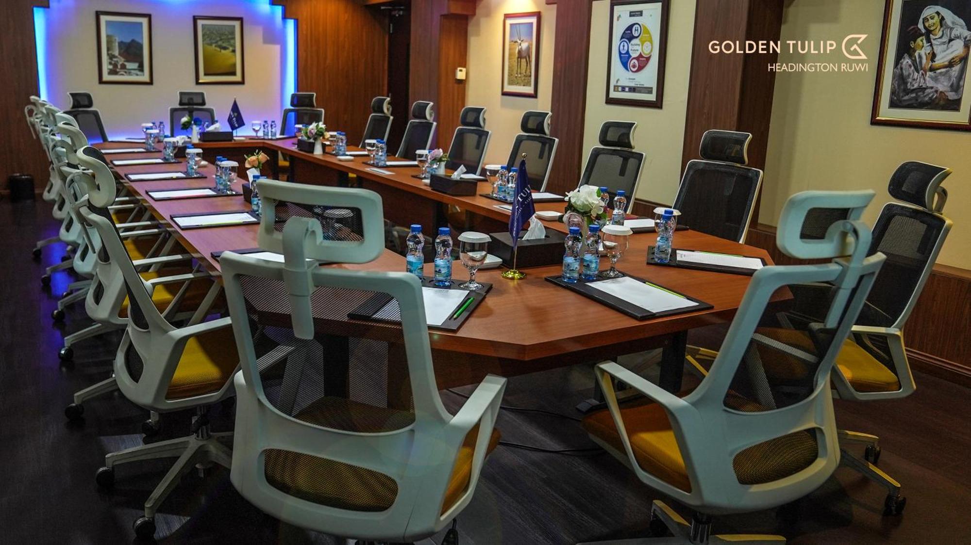 Golden Tulip Headington Otel Maskat Dış mekan fotoğraf