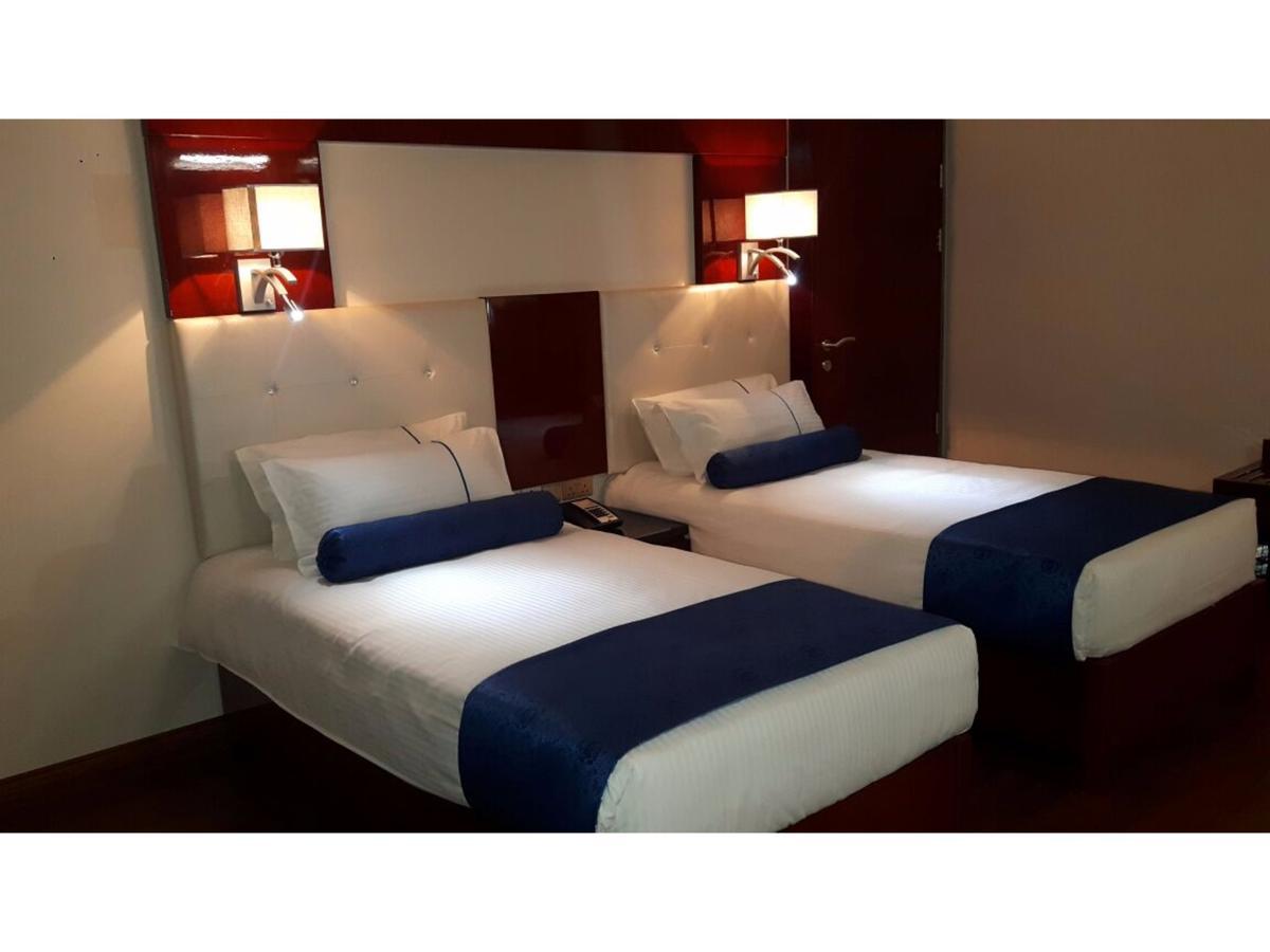 Golden Tulip Headington Otel Maskat Dış mekan fotoğraf