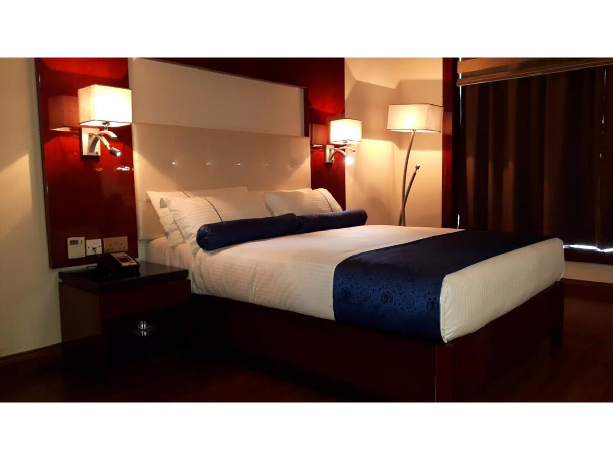 Golden Tulip Headington Otel Maskat Dış mekan fotoğraf