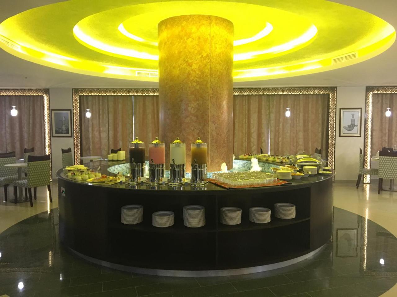Golden Tulip Headington Otel Maskat Dış mekan fotoğraf
